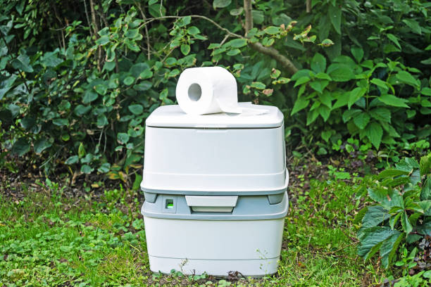 Best Portable restroom trailer rental  in Arlington, MN